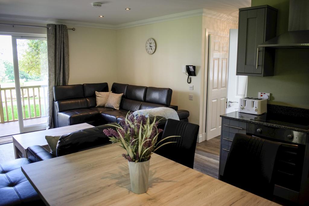 Inglewood House And Spa Alloa Bagian luar foto
